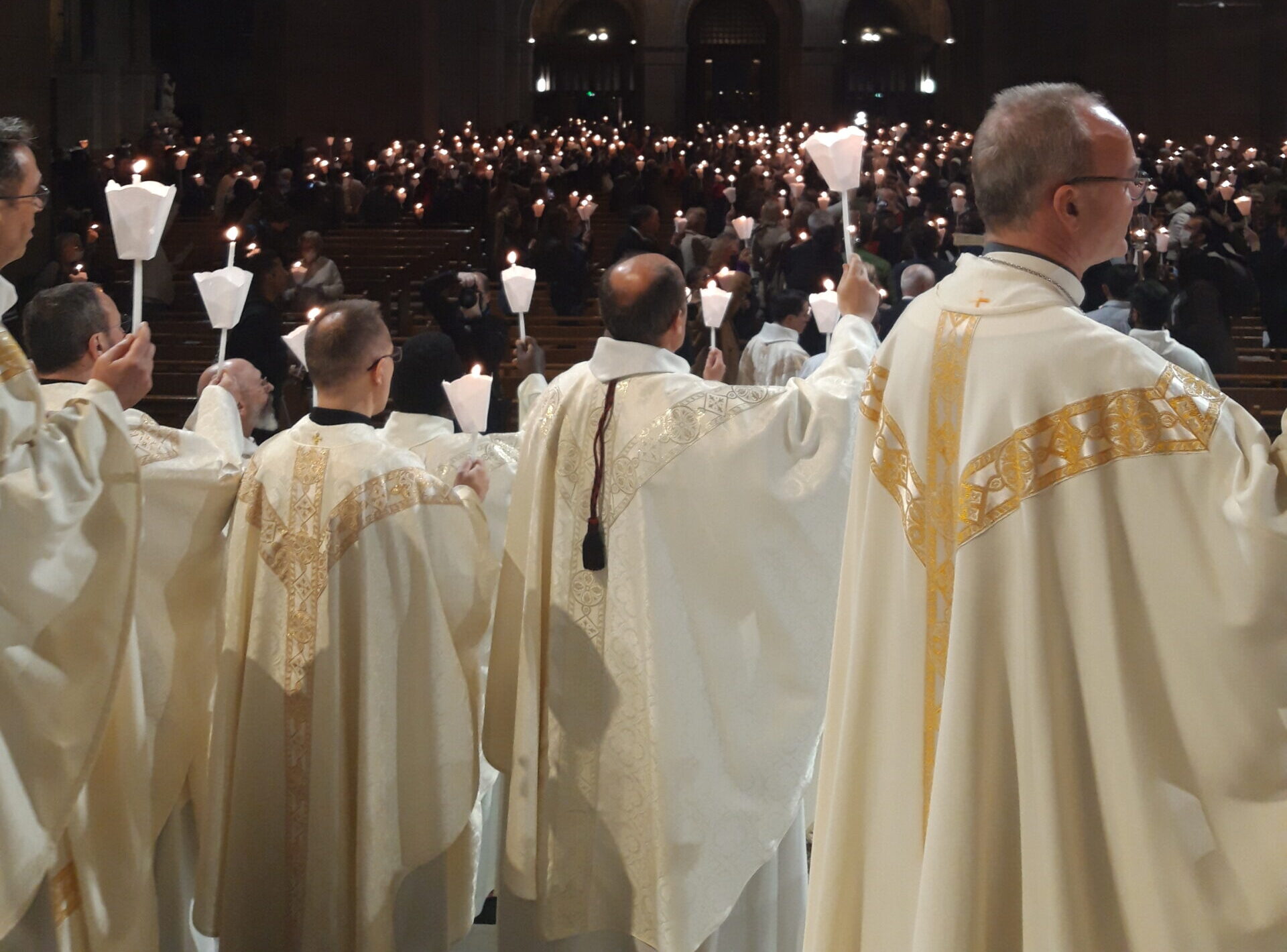 Messe pour l'Ukraine dans la Basilique de Montmartre